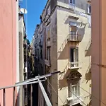 Mida's Boutique ゲストハウス 4*